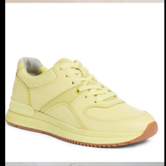Everlane Shoes - NWOT Everlane Tread The Trainer Sneakers